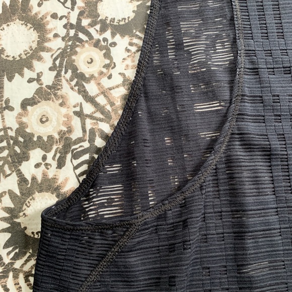 Vimmia Plaid Dash Tank - Picture 6 of 11